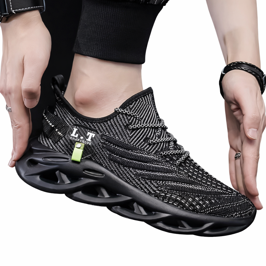 Technical Urban Sneaker – Dynamic Design and Extreme Comfort
